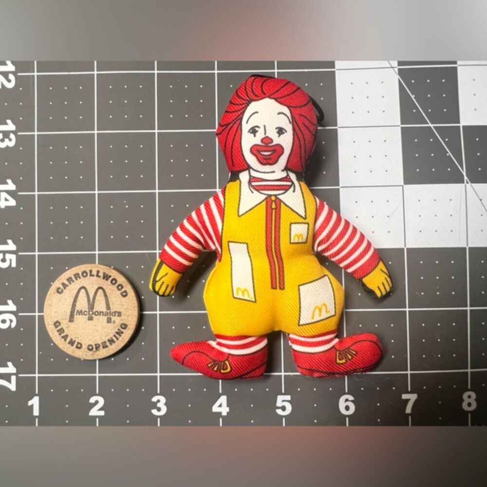 Vintage 1981 McDonald's Ronald McDonald Cloth Doll + Carrollwood Wooden Nickel